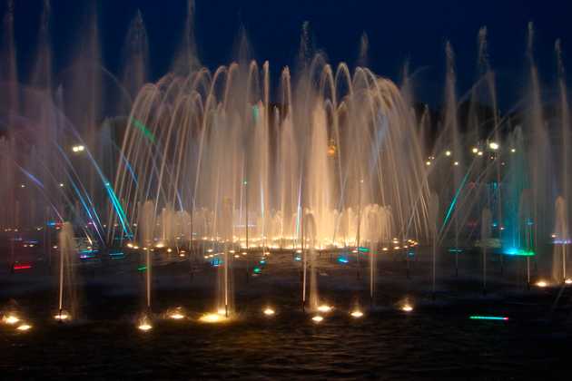 Самые необычные фонтаны