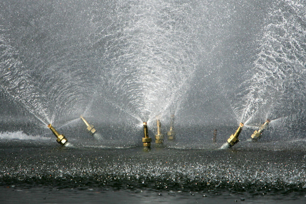 Фонтанные насадки и распределители потока воды: как подобрать оборудование под проект фонтана