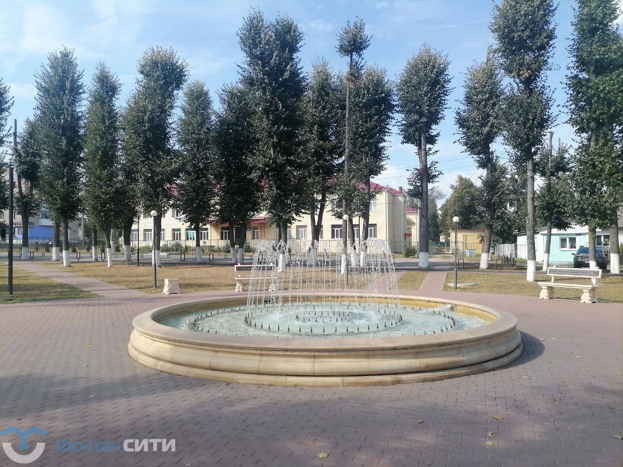 Фонтан в парке Керамистов, фотография Фонтан в парке Керамистов, изображение