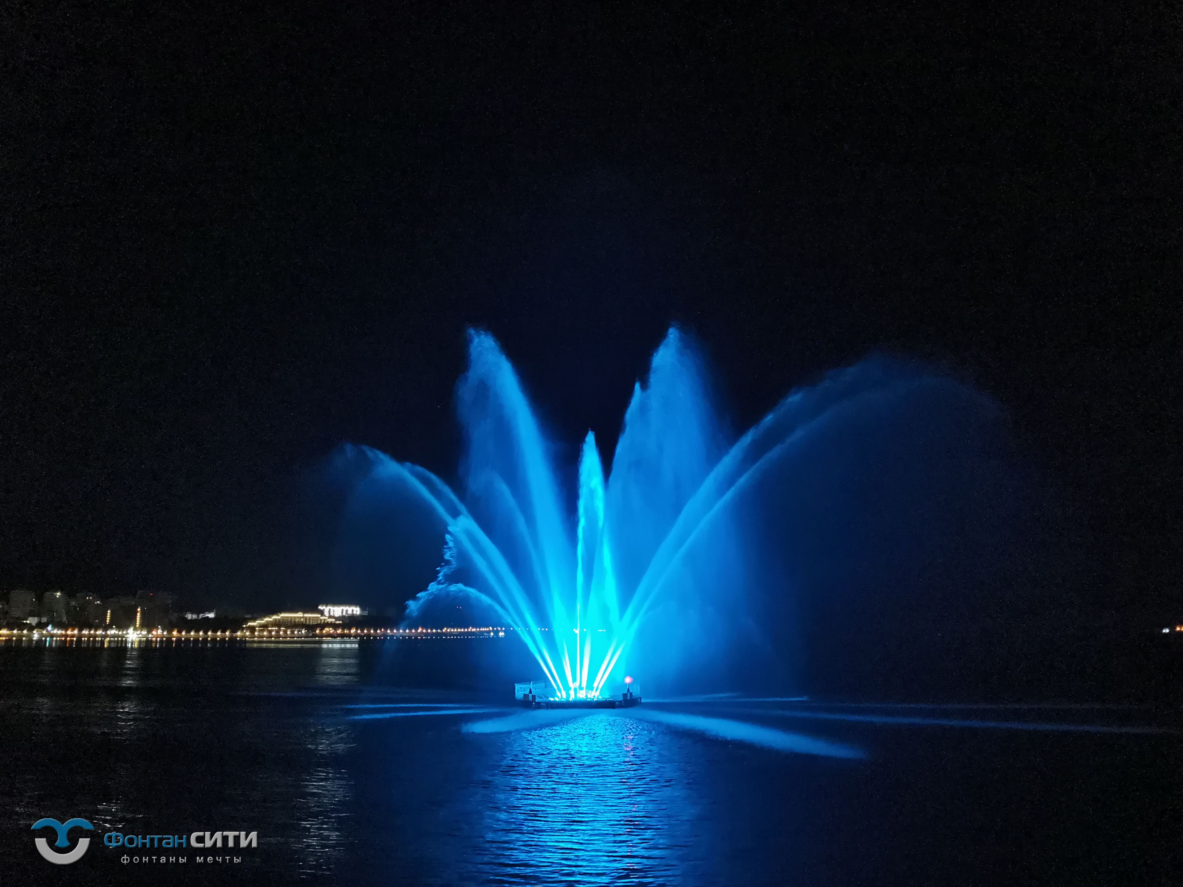 Плавающий морской фонтан «ПРИМОРЬЕ GRAND RESORT HOTEL 4*» г. Геленджик