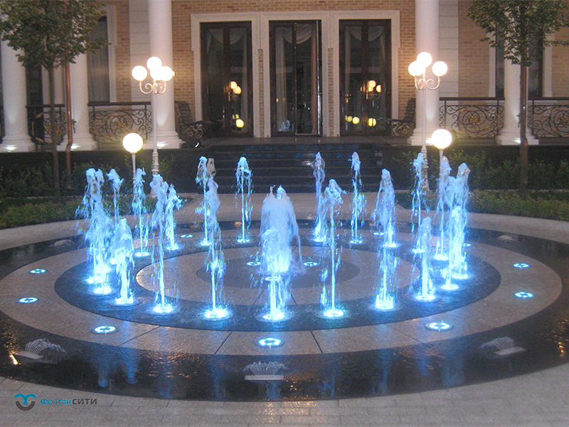 Пешеходный фонтан Crystal Fountain